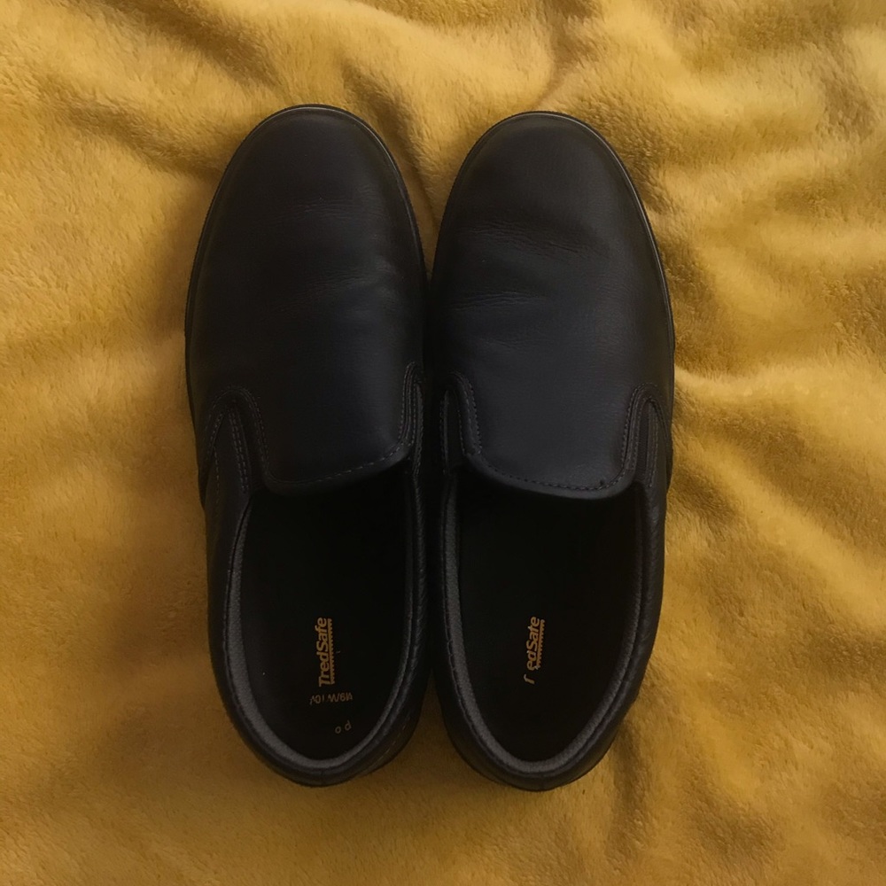 Work shoes